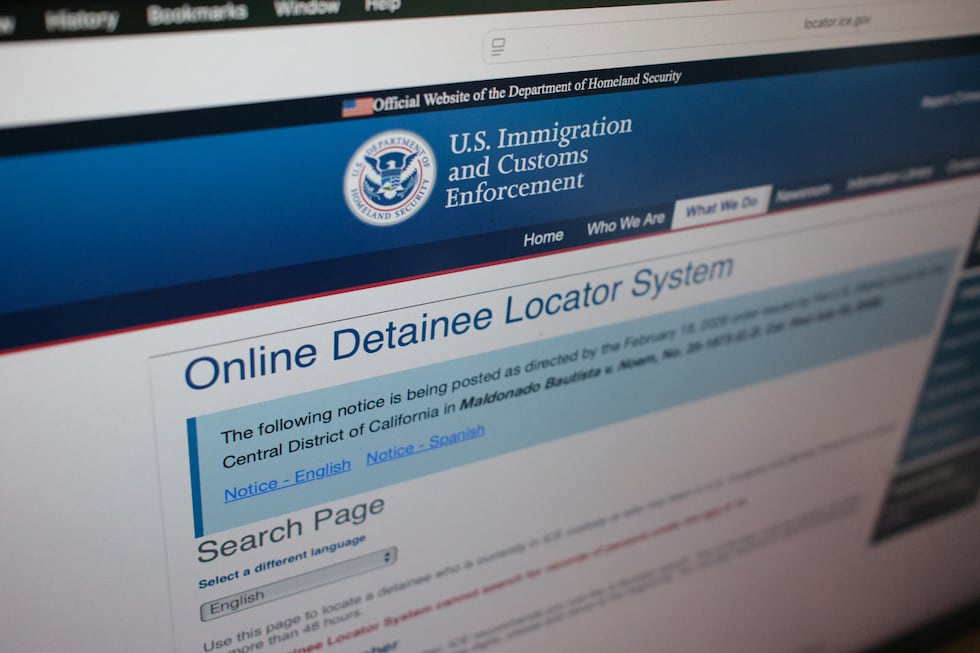 El sitio web del el Servicio de Inmigración y Control de Aduanas de Estados Unidos (ICE, por...