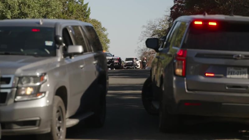 Incidente de violencia doméstica con expareja termina con dos agentes del alguacil baleados y...